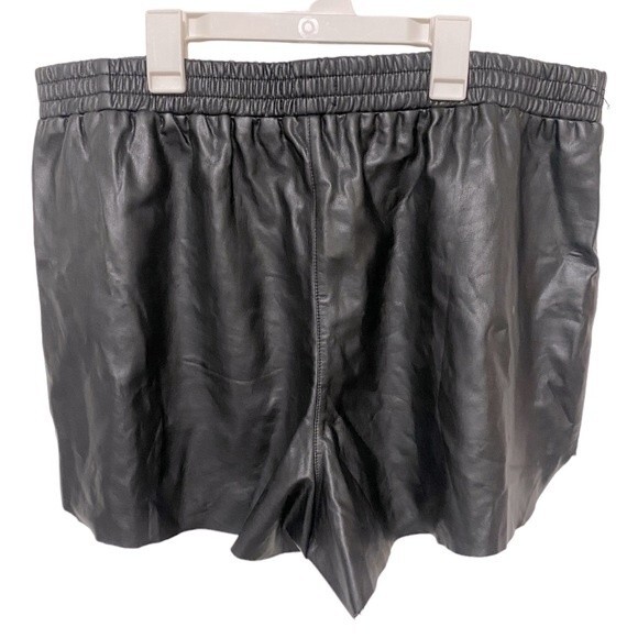 Forever 21 Faux Leather Mesh Side Cut-off Shorts - Picture 2 of 11